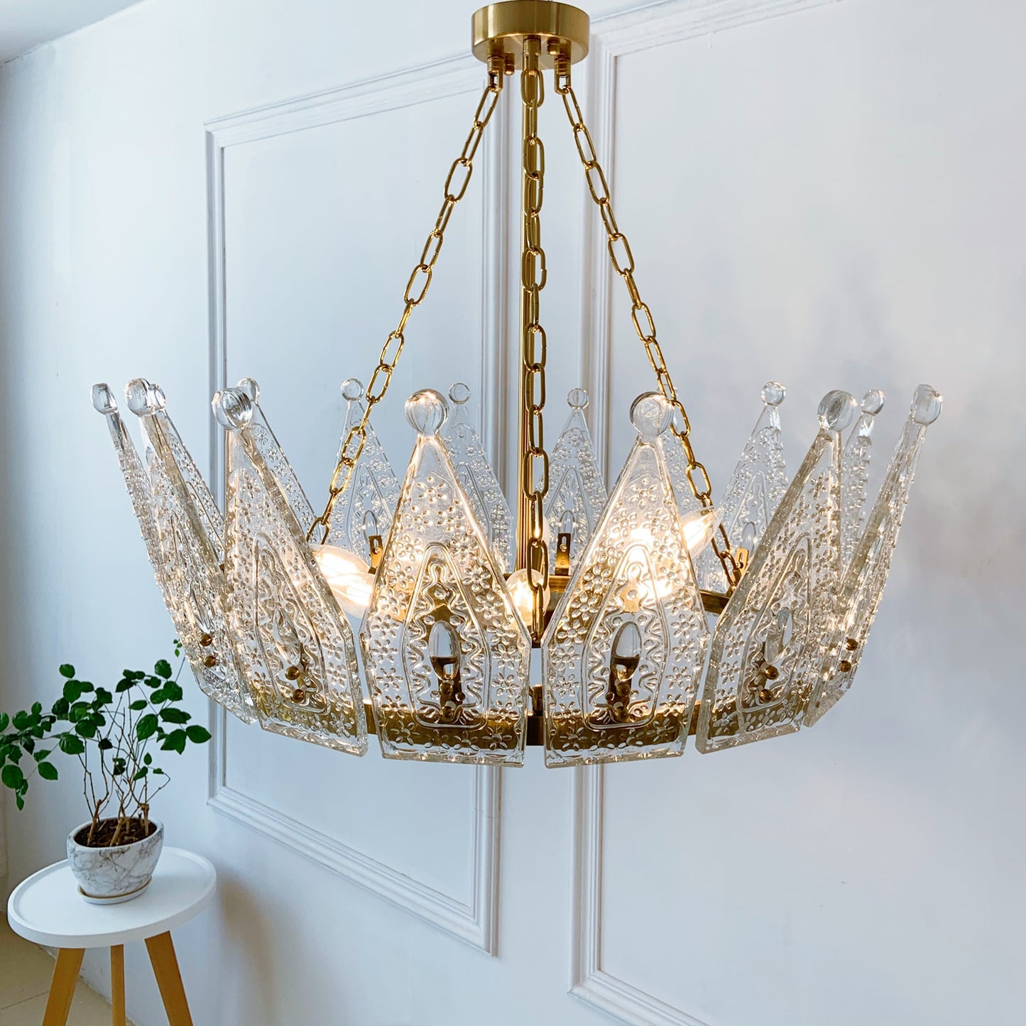 Exclusive Patented Crown Brass Chandelier 8-Light - Private Mold 26.77" Dining Room